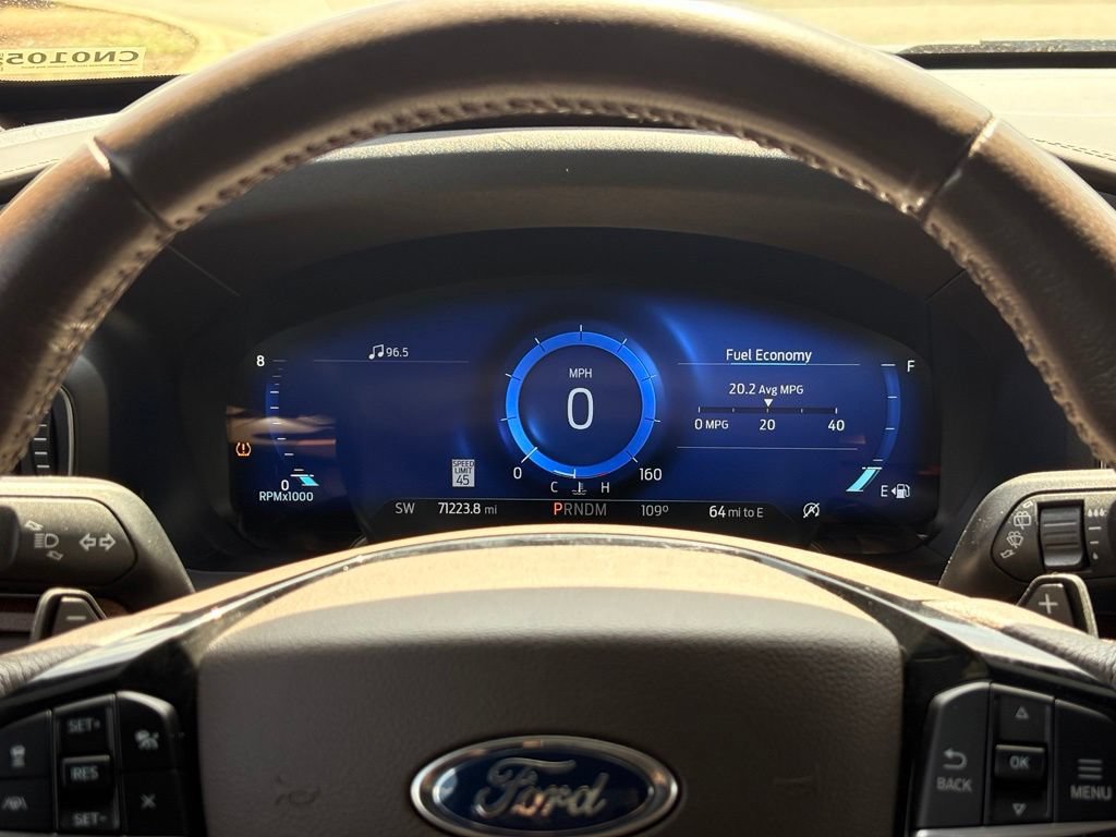 Used 2021 Ford Explorer King Ranch w/ Premium Technology Package AWD/4WD image 15