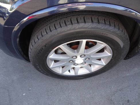 Used 2015 Buick Enclave Leather image 11