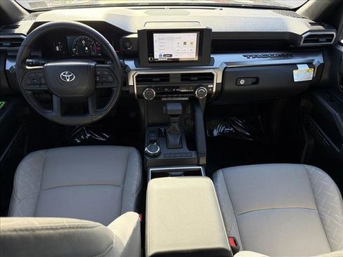 Certified 2025 Toyota Tacoma SR5 image 21