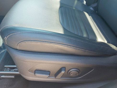 Used 2023 Kia Sportage SX FWD image 31