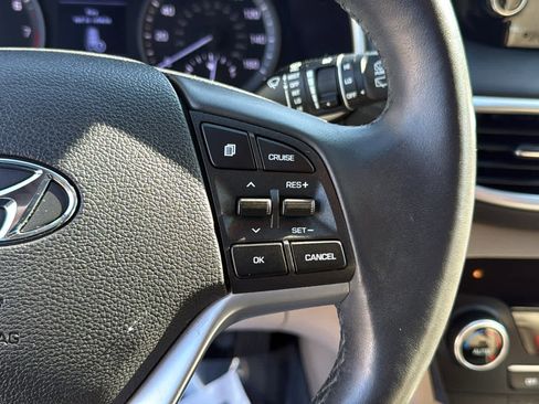 Used 2019 Hyundai Tucson Limited image 16