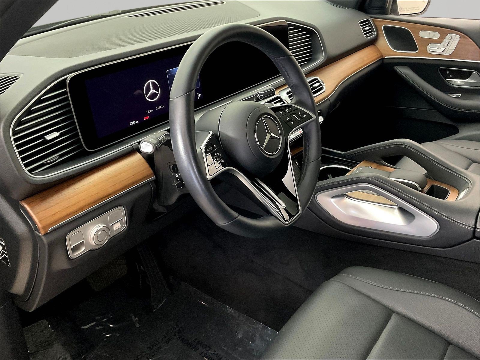 Certified 2025 Mercedes-Benz GLE 350 4MATIC image 17