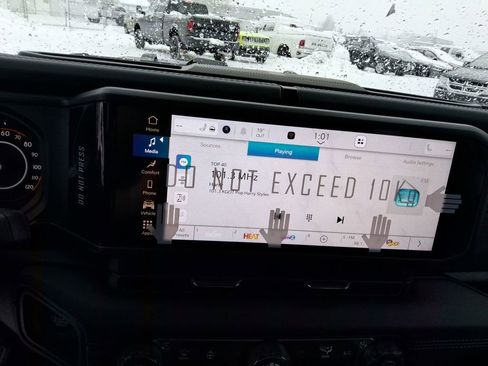 New 2026 Jeep Wrangler Unlimited Rubicon image 14