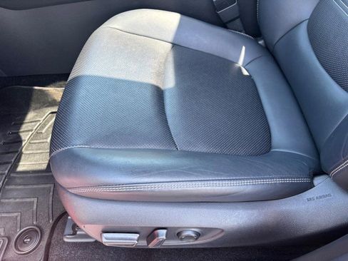 Certified 2020 Toyota RAV4 Limited FWD image 15