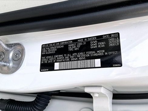 Used 2023 Volvo XC60 B5 Plus w/ Climate Package image 18