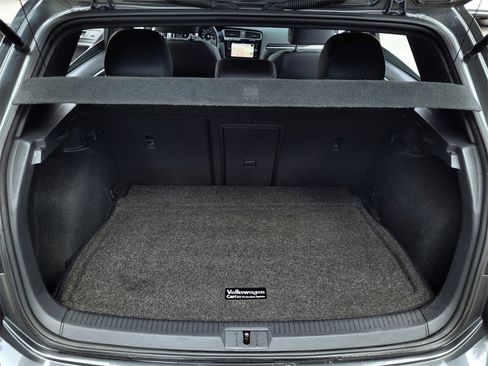 Used 2019 Volkswagen Golf R 4-Door image 27