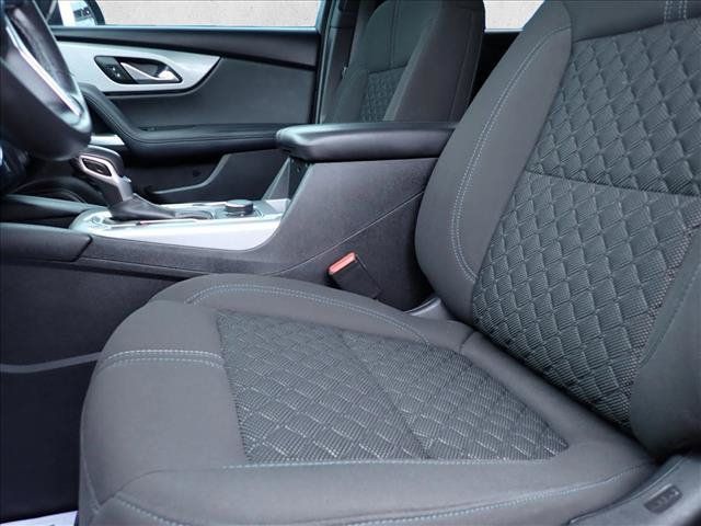 Used 2020 Chevrolet Blazer LT AWD/4WD image 13