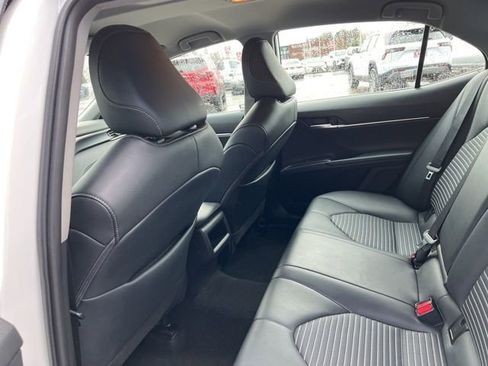 Used 2024 Toyota Camry SE image 43
