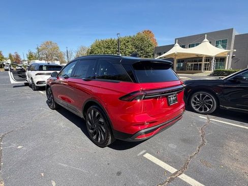 New 2026 Lincoln Nautilus Reserve w/ Jet Appearance Package image 5