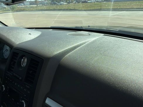Used 2008 Chrysler 300 LX RWD image 39