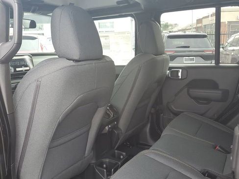 New 2026 Jeep Gladiator Sport image 14