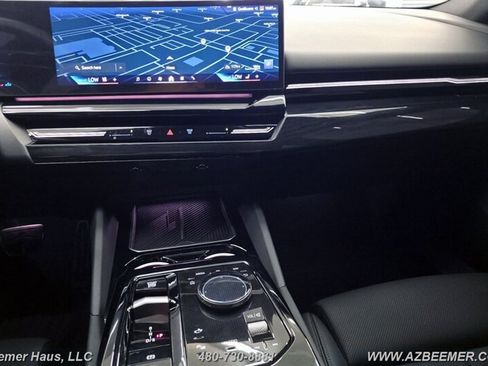 Used 2026 BMW 530i w/ M Sport Package RWD image 39