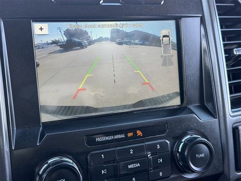 Used 2018 Ford F150 XLT image 18