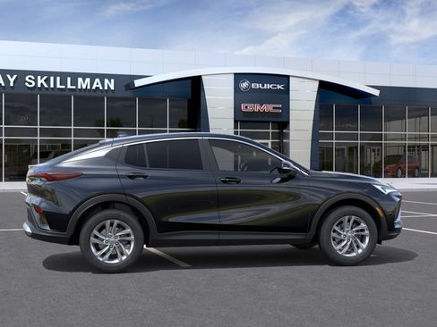 New 2026 Buick Envista Preferred w/ Convenience I Package FWD image 5