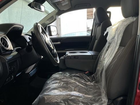 Used 2019 Toyota Tundra SR5 image 17
