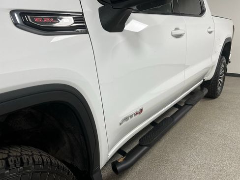 Used 2023 GMC Sierra 1500 AT4 w/ Technology Package AWD/4WD image 18