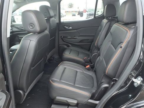 Used 2021 GMC Acadia AT4 w/ Technology Package image 14