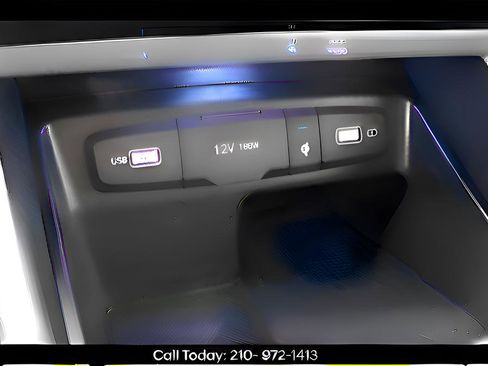 Used 2024 Hyundai Santa Cruz Limited image 26