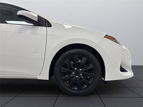 Used 2019 Toyota Corolla L image 23
