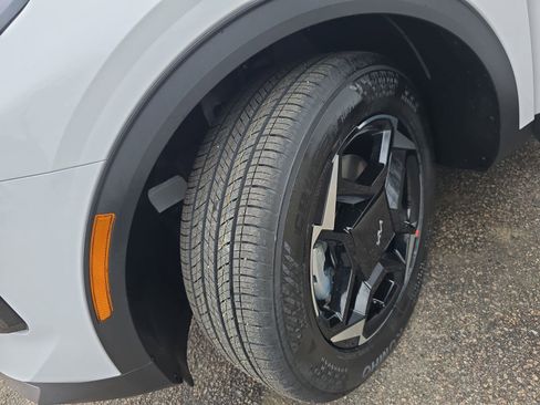 New 2026 Kia Sportage EX image 30