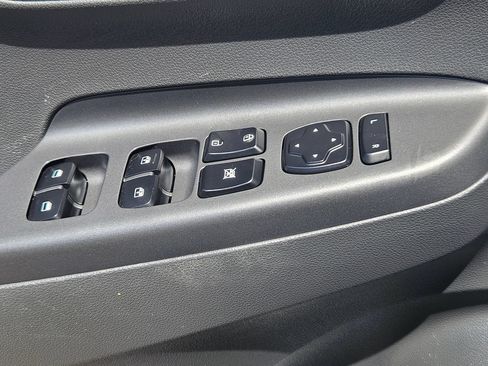 Used 2019 Hyundai Kona SEL AWD/4WD image 10