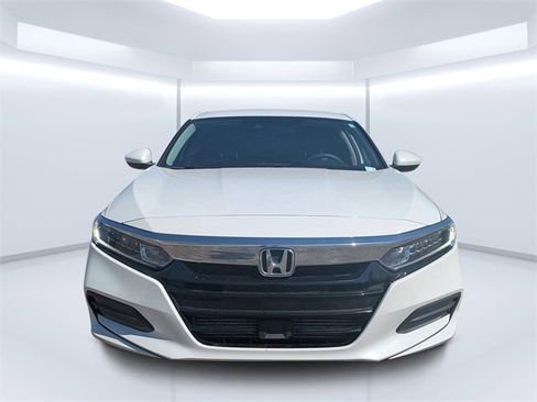 Used 2019 Honda Accord LX image 8