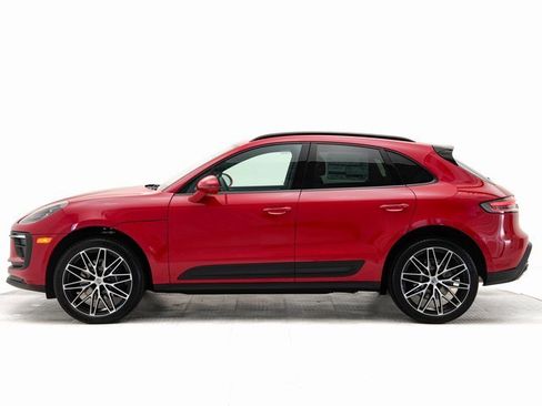 New 2025 Porsche Macan image 2