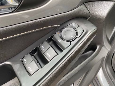 Certified 2023 Chevrolet Traverse LT w/ LPO, Floor Liner Package image 16