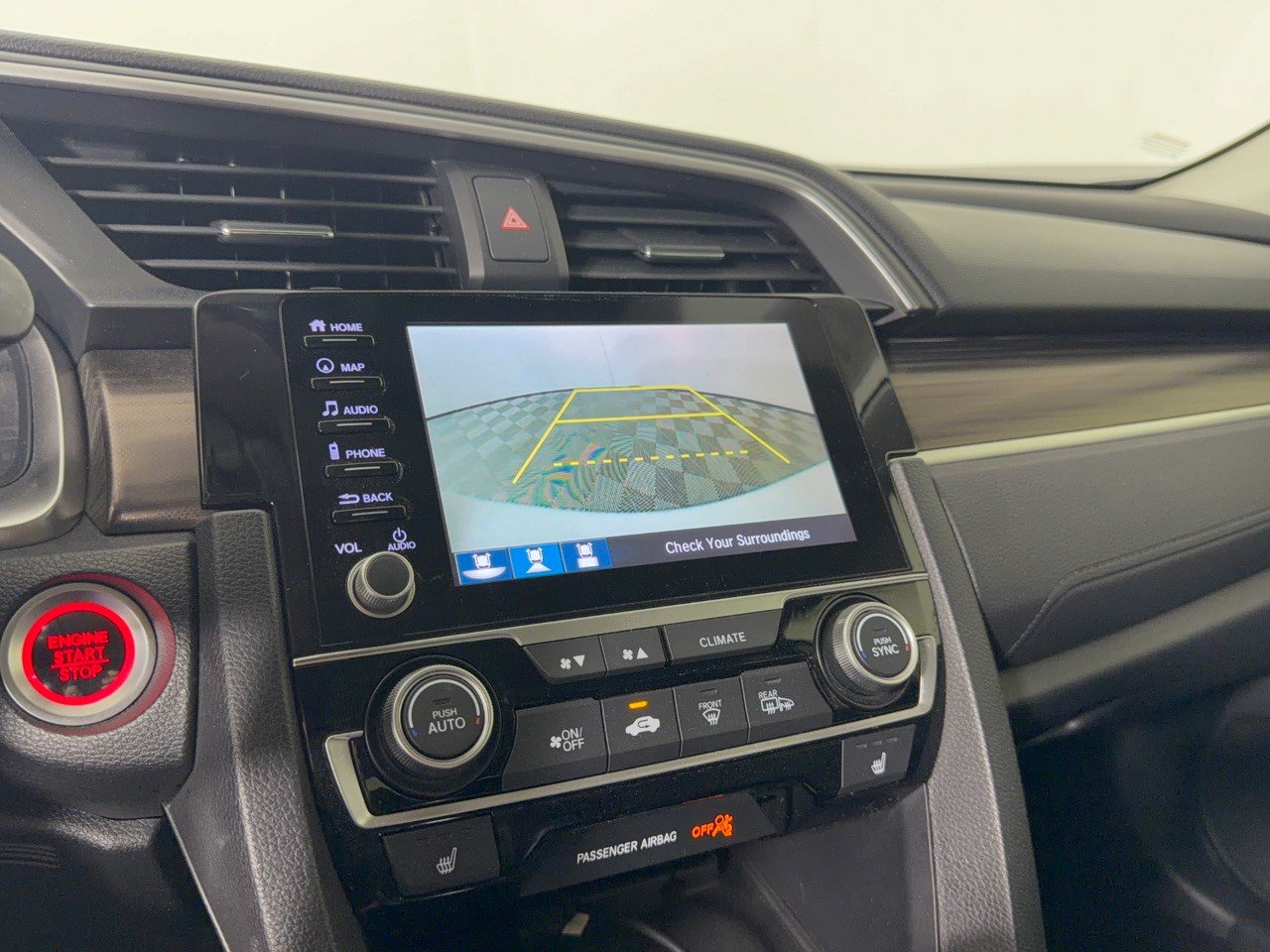 Certified 2019 Honda Civic Touring image 24