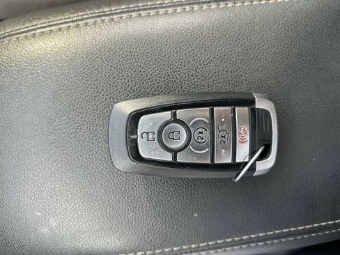 Used 2022 Ford Escape SE w/ Convenience Package AWD/4WD image 25