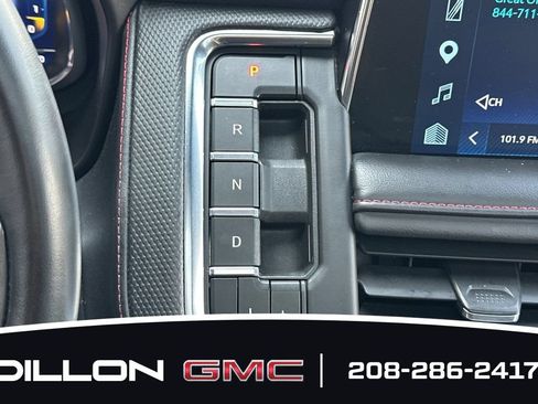 Used 2023 Chevrolet Tahoe RST AWD/4WD image 25