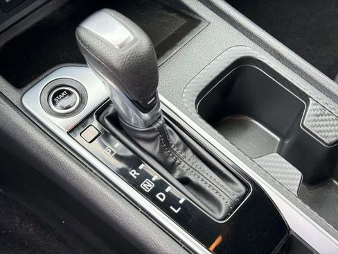 Used 2025 Nissan Sentra SV image 14