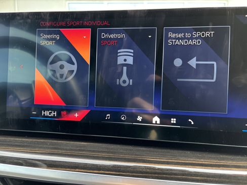 Used 2025 BMW X5 xDrive40i image 37