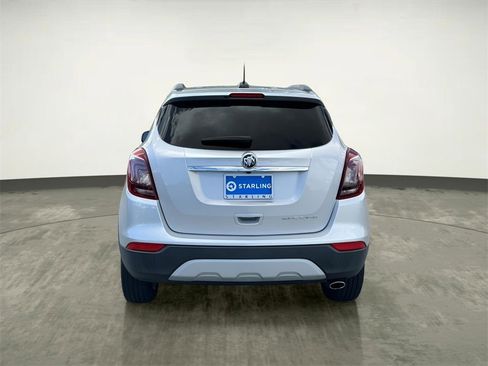 Used 2021 Buick Encore Preferred w/ Safety Package image 7