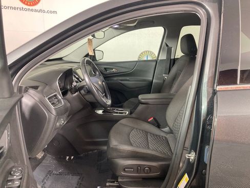 Used 2019 Chevrolet Equinox LT image 12
