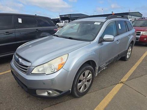 Used 2012 Subaru Outback 2.5i Premium w/ All-Weather Pkg AWD/4WD image 1