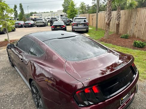 Used 2018 Ford Mustang GT w/ Equipment Group 301A RWD image 16