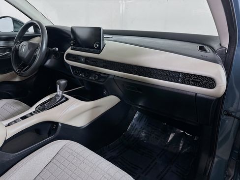 Used 2024 Honda HR-V LX image 27