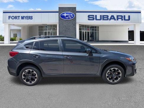 Certified 2023 Subaru Crosstrek 2.0i Premium AWD/4WD image 4