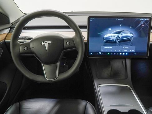 Used 2022 Tesla Model 3 Long Range image 21