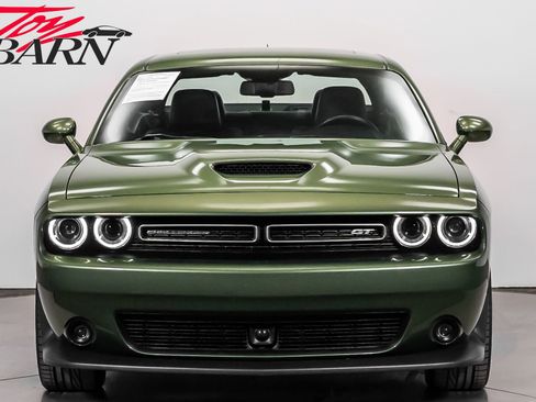 Used 2023 Dodge Challenger GT w/ Plus Package image 8