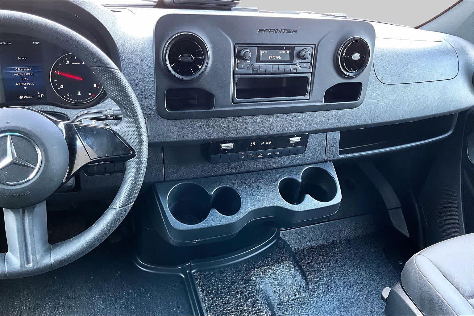 Used 2026 Mercedes-Benz Sprinter 2500 image 7