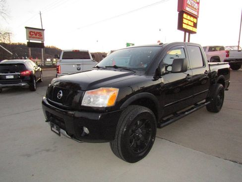 Used 2014 Nissan Titan PRO-4X image 1