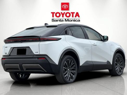 New 2026 Toyota C-HR AWD/4WD image 3