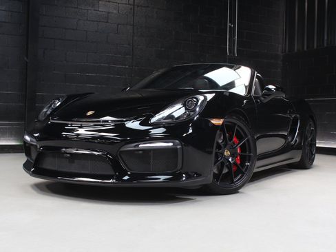 Used 2016 Porsche Boxster Spyder RWD image 6
