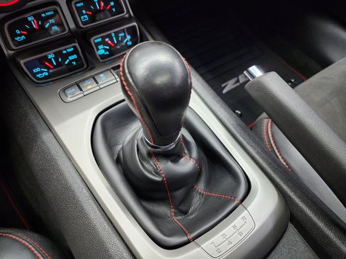 Used 2012 Chevrolet Camaro ZL1 RWD image 17