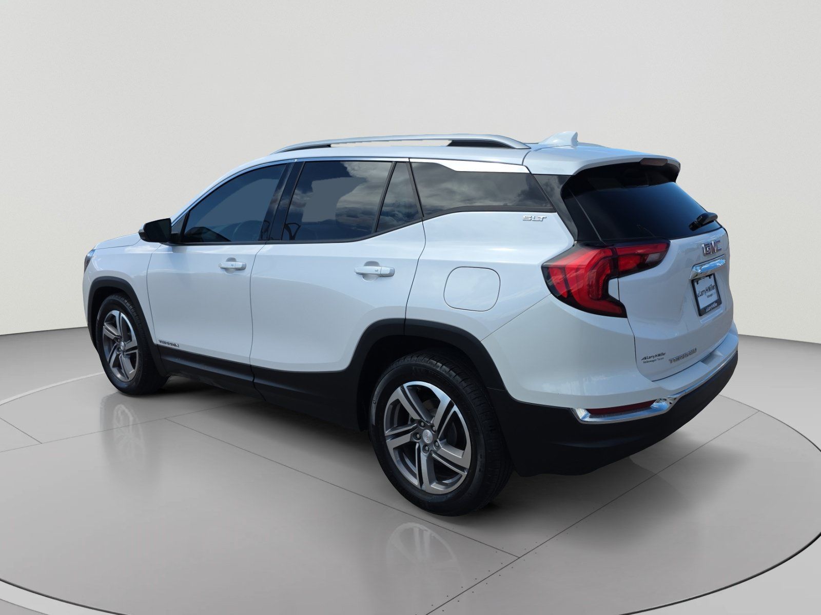 Used 2021 GMC Terrain SLT FWD image 3