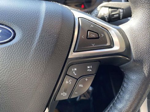 Used 2024 Ford Edge SEL image 20