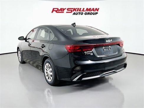 Used 2024 Kia Forte LX image 5