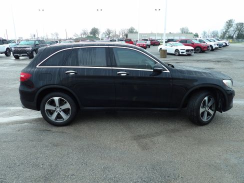 Used 2016 Mercedes-Benz GLC 300 4MATIC image 5